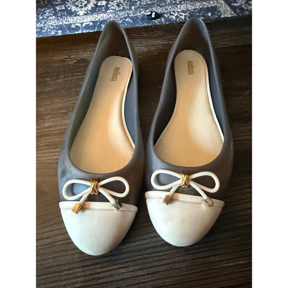 Melissa Doll V Ballet in Grey and Beige Flats Sz. 8 - Picture 1 of 9